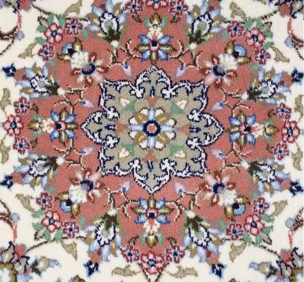 Handmade Carpet Toranj Design - Image 3