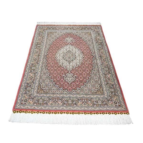 silk carpet,iranian carpet,shop of carpet,online shop of carpet,carpet of saler,wholesaler carpet,exporter iranian carpet,manufacturer carpet