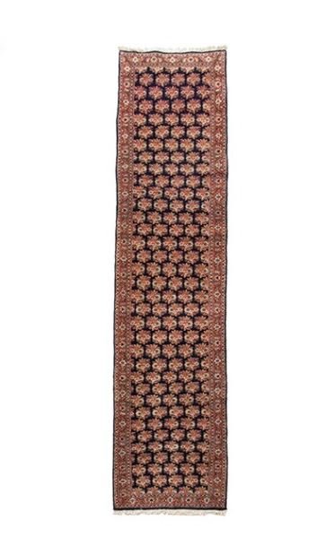 Persian Handwoven Carpet GolDasteh Design,silk carpet,persian silk rug,persian silk carpet,iranian silk rug,iranian silk carpet,iran silk rug