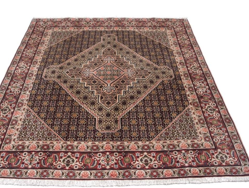 Persian Handwoven Carpet Mahi Design Code 22,iranian carpet price,persian carpet price,iran carpet price,shopping rug,shopping carpet
