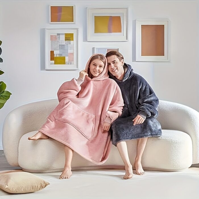 Oversized Wearable Hoodie Blanket – Double-Sided with Pockets, Cozy Gift for All Occasions - Image 10