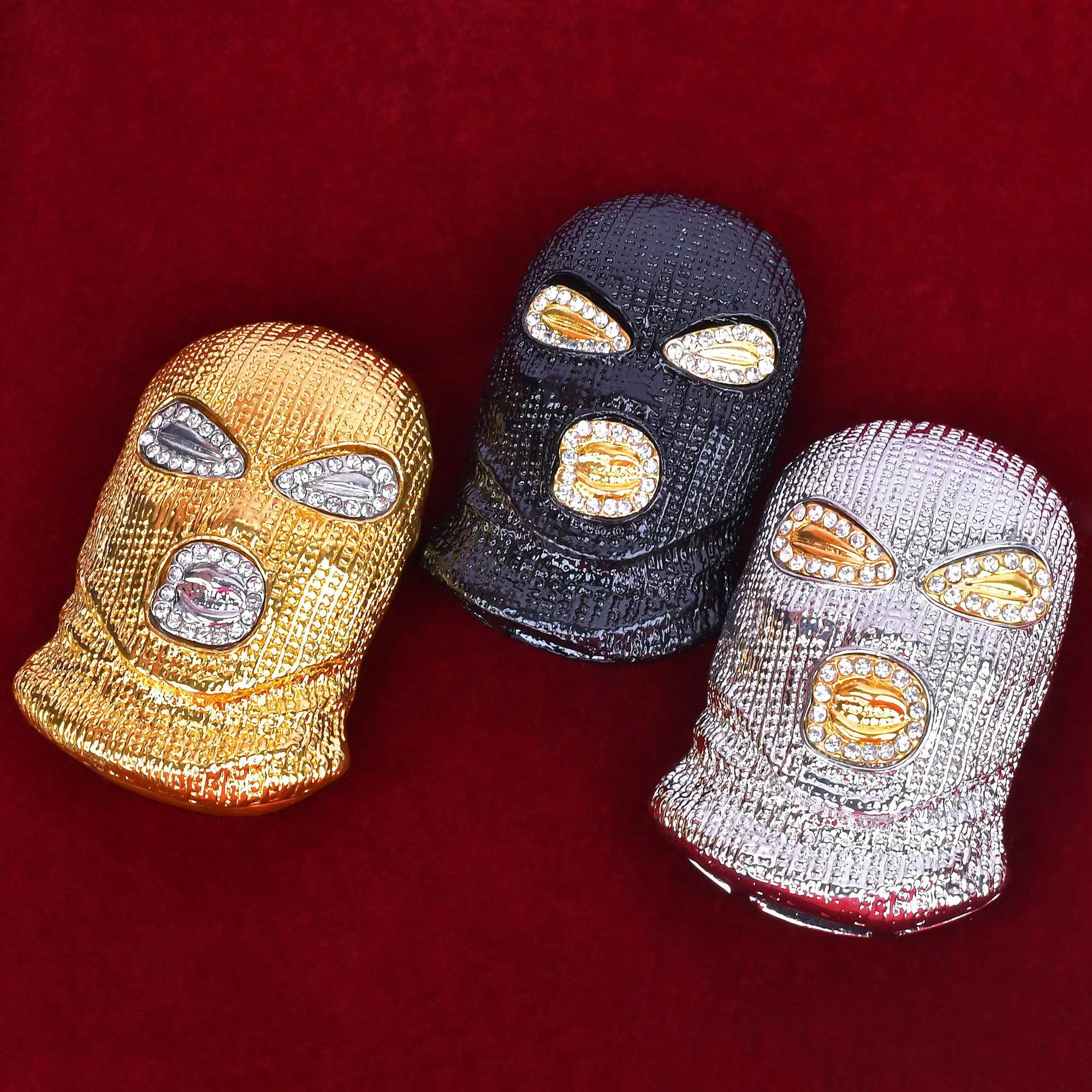 Skull Mask Pendant Necklace – Gold Alloy with Rhinestones, Hip Hop Rock Jewelry - Image 6