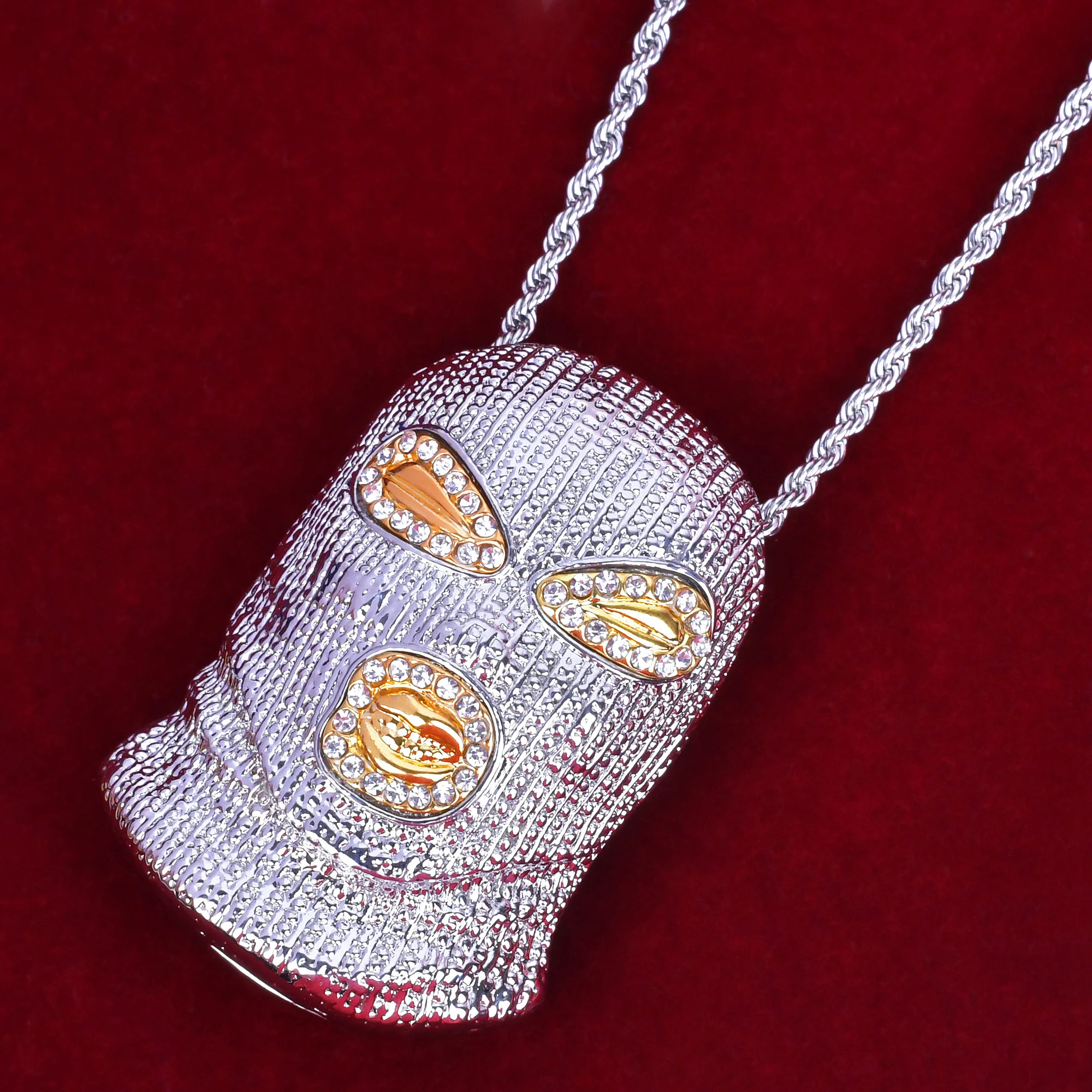Skull Mask Pendant Necklace – Gold Alloy with Rhinestones, Hip Hop Rock Jewelry - Image 5