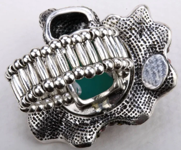 Frog Stretch Ring with Crystal Charm – Gold & Silver Adjustable Animal Jewelry - Image 5