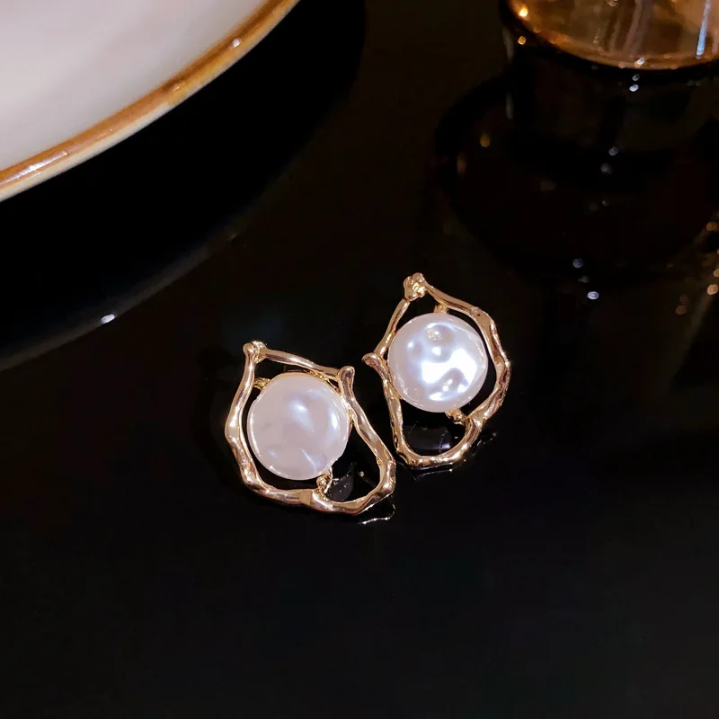 Elegant Pearl Heart Stud Earrings for Women – Ideal Valentine’s Day Gift - Image 12