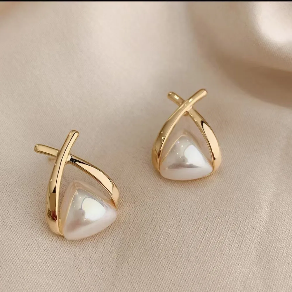 Elegant Pearl Heart Stud Earrings for Women – Ideal Valentine’s Day Gift - Image 14