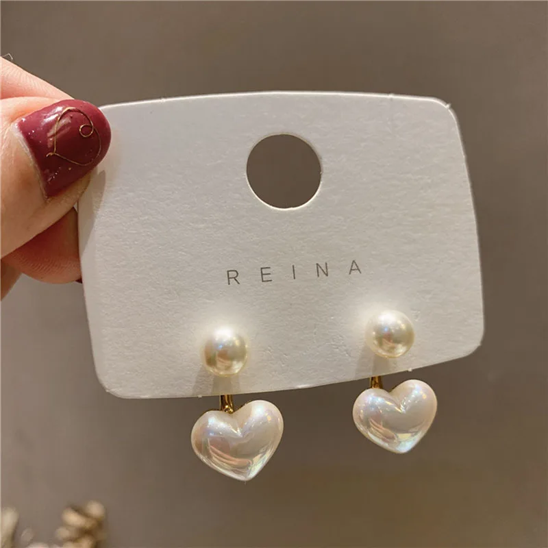 Elegant Pearl Heart Stud Earrings for Women – Ideal Valentine’s Day Gift