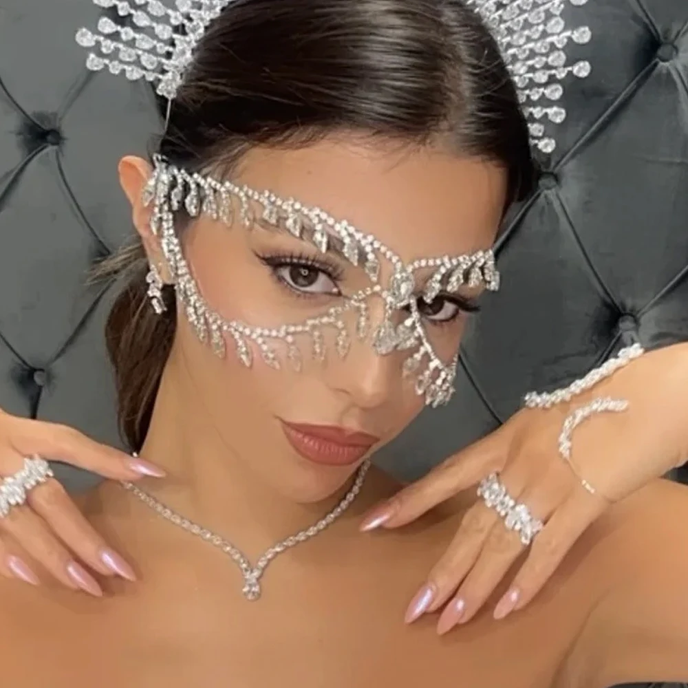 Stonefans Rhinestone Face Chain Mask – Crystal Tassel Headpiece for Halloween & Carnival - Image 5