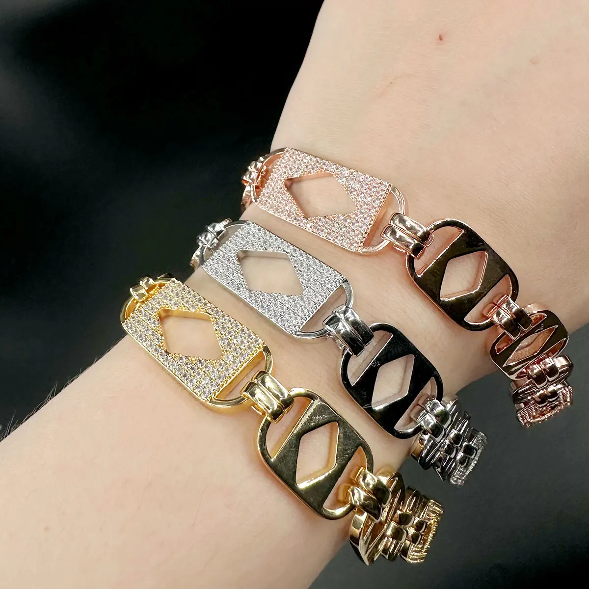 Cuban Link Bracelet – 18K Gold Plated, Iced Out Hip Hop Jewelry - Image 4