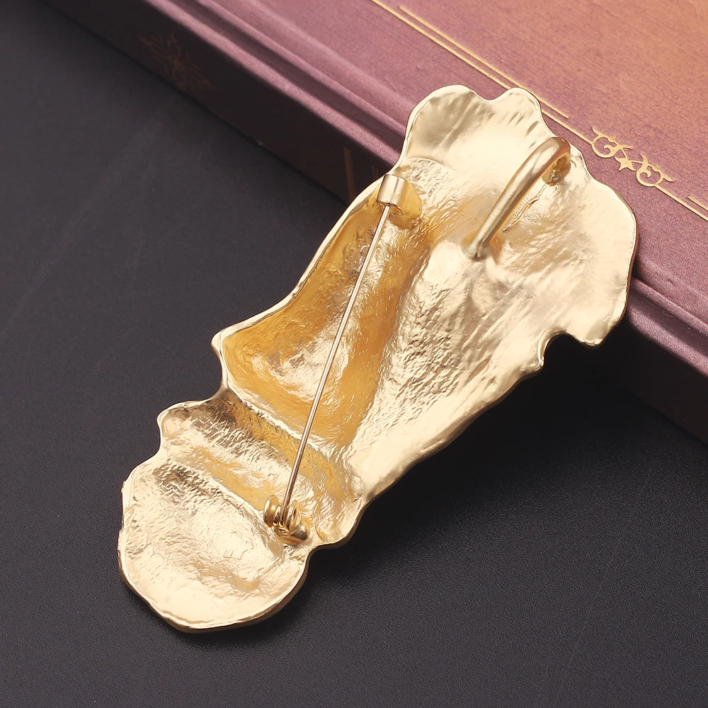 Fashion Jewellery Personality Face Mask Brooch Retro Vintage Look Gold Plated Royal Design Pin - Image 2