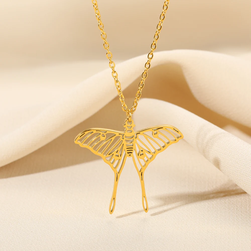 Gothic Luna Moth Gold Butterfly Clavicle Chain Choker Necklace Women Fashion Insect Jewelry Gift - Image 4
