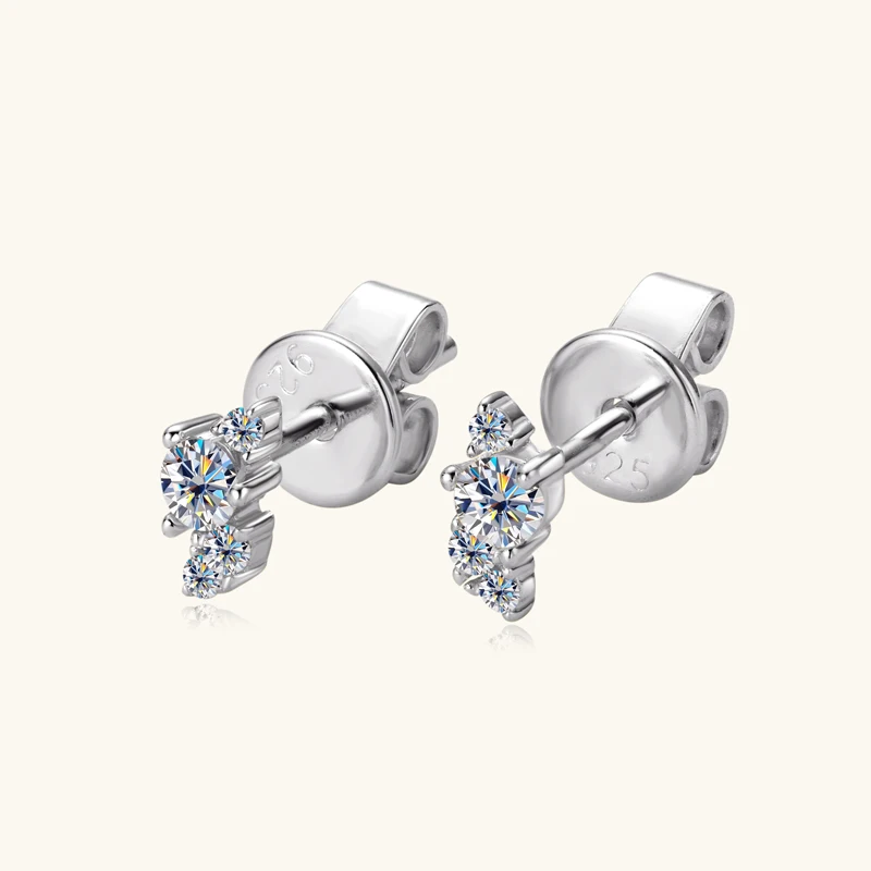 Moissanite Stud Earrings – 925 Silver, D Color VVS1, 1ct - Image 2