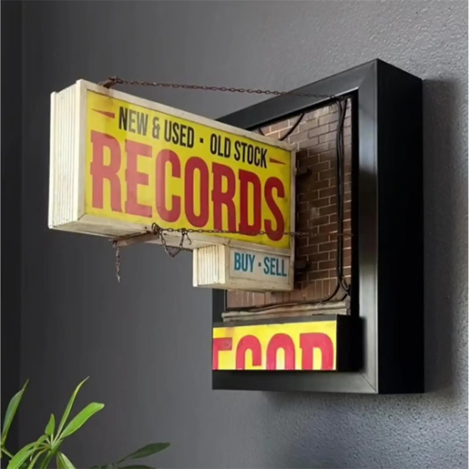 Retro Record Store Wall Light – LED Sconce for Bedroom & Music Decor - Image 2
