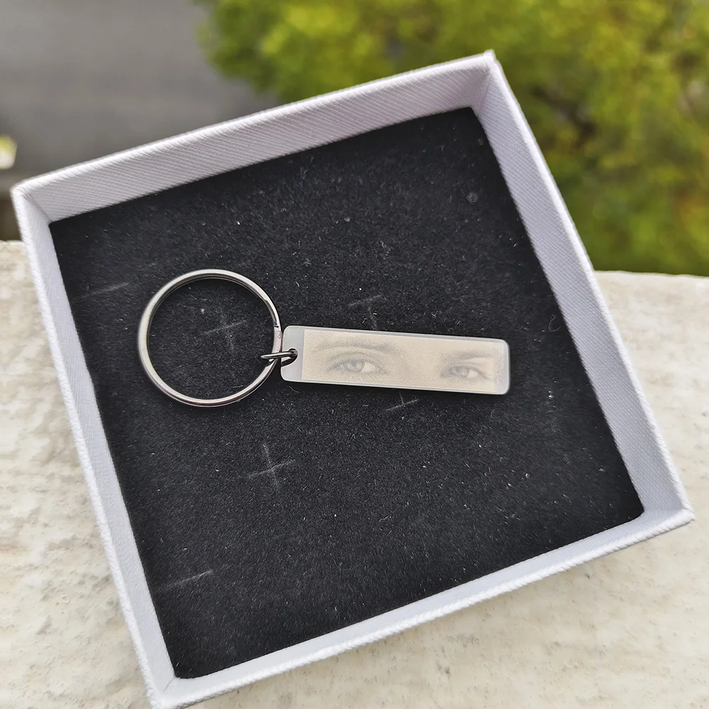 Gold Butterfly Customized Eyes Photo Keychain Laser Engraved Stainless Steel Jewelry Gift for Lover - Image 12